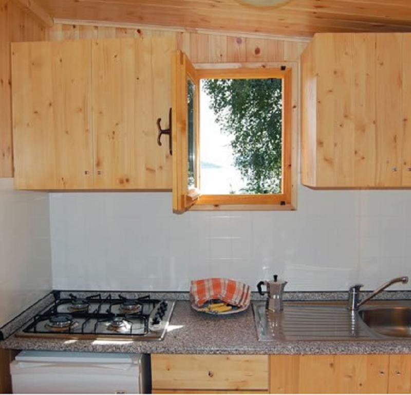 Campeggio Punta Di Crabbia Pettenasco Room photo